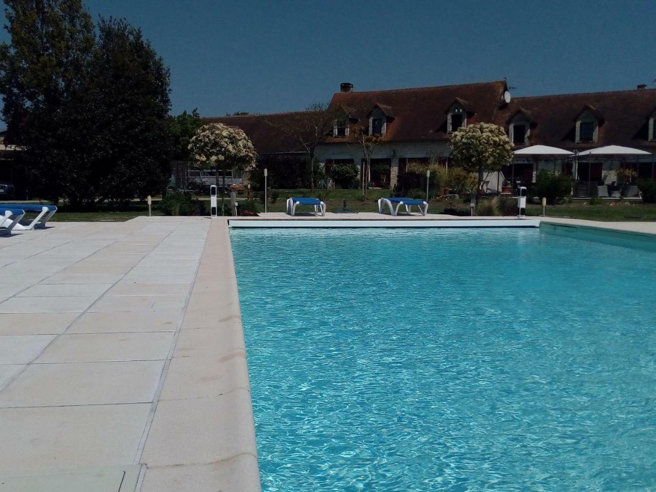 Chambres D'Hotes Au Clos De Beaulieu Bossee Exterior photo